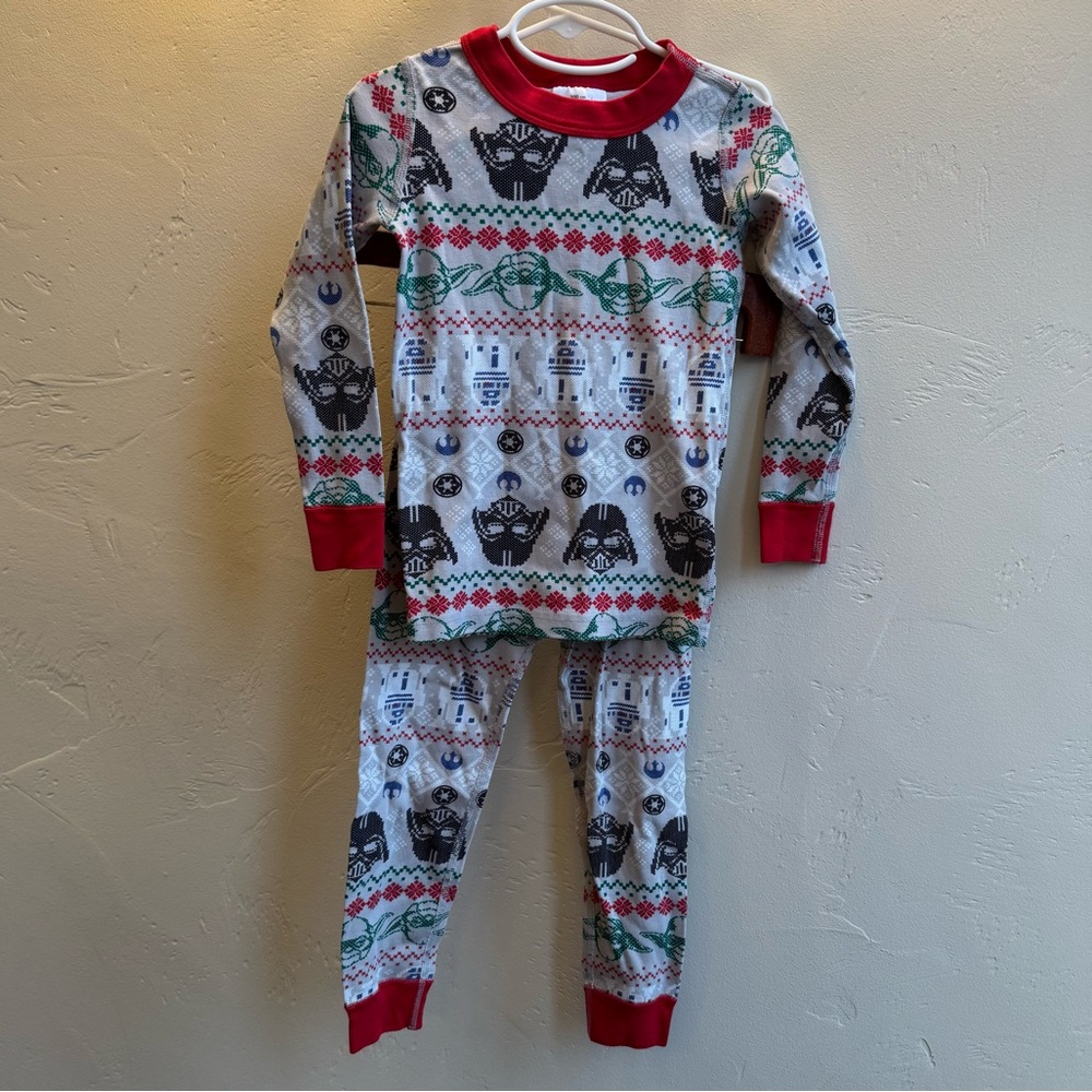 Hanna Andersson Star Wars holiday print family matching cotton pajamas 4T